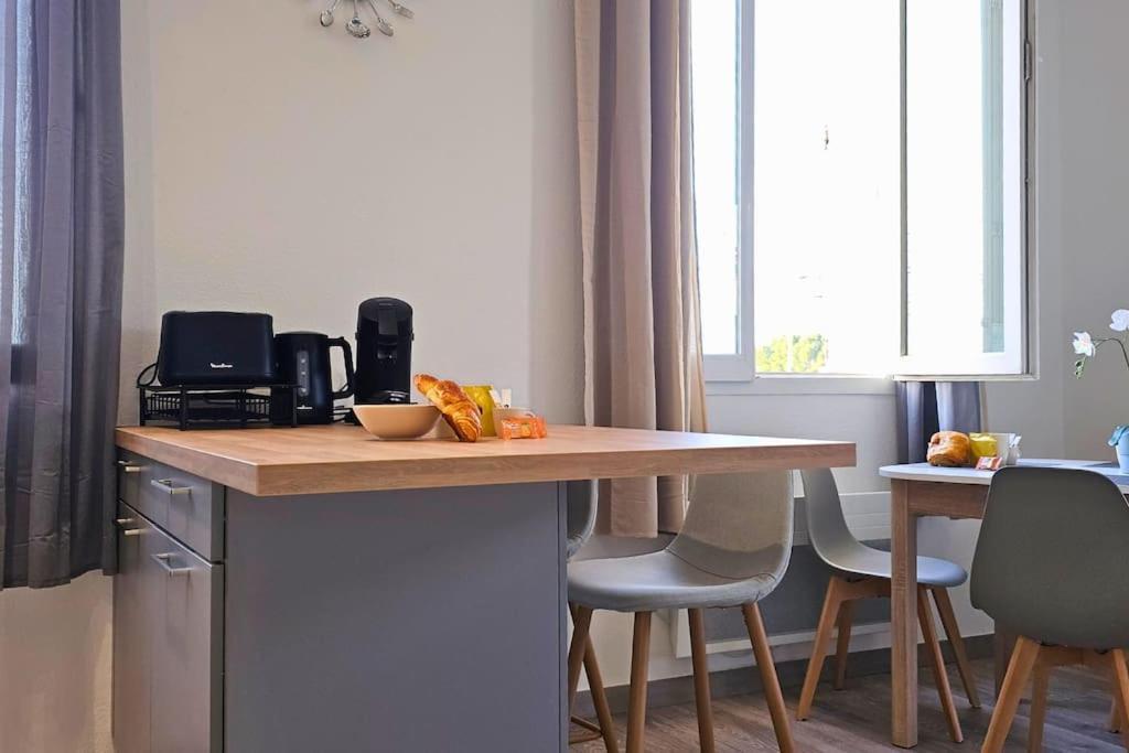 Apartamento L'Orchidee, Proche De La Gare Avec Clim Et Terrasse Narbona Exterior foto