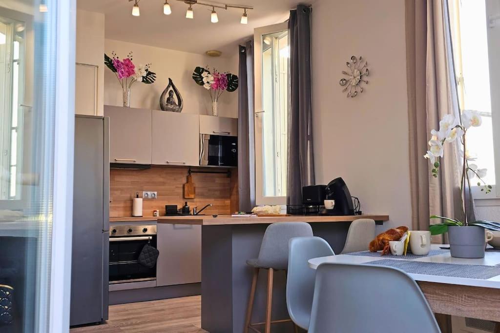 Apartamento L'Orchidee, Proche De La Gare Avec Clim Et Terrasse Narbona Exterior foto